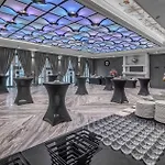 & Palac Hotell 4*