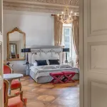 & Palac Hotell 4*