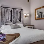 Hotell & Palac Mala Wies