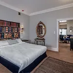 & Palac Hotell 4*