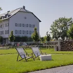 & Palac 4* Mala Wies