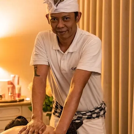 Hotel & Palac Mala Wies