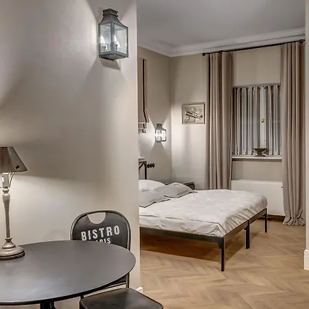 Hotel & Palac Mala Wies