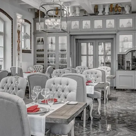 Hotell & Palac Mala Wies