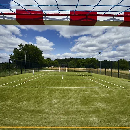 Hotel & Palac Mala Wies