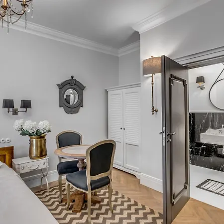 & Palac 4* Mala Wies