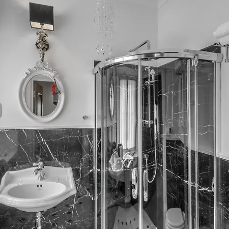 Hotel & Palac Mala Wies