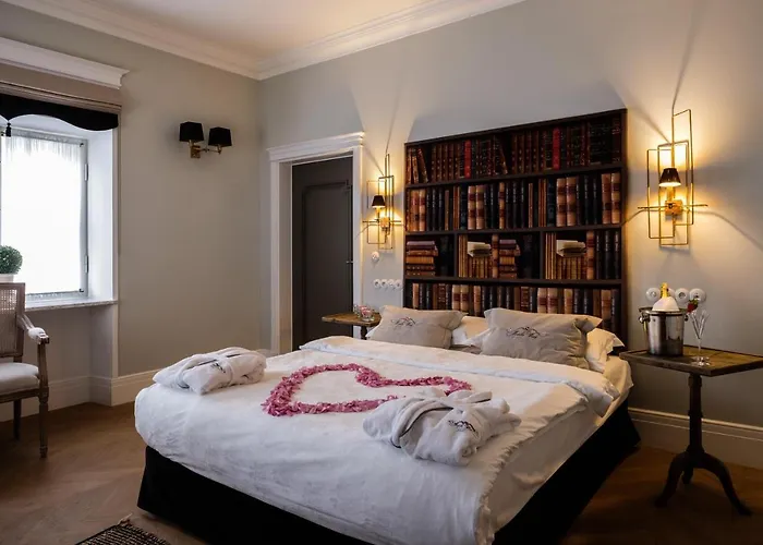 & Palac Hotell Mala Wies