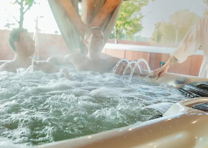 & Palac 4* Mala Wies